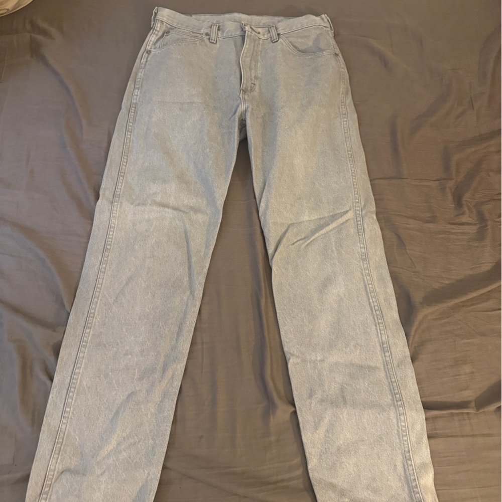 Wrangler Men's Light Gray Straight Jeans